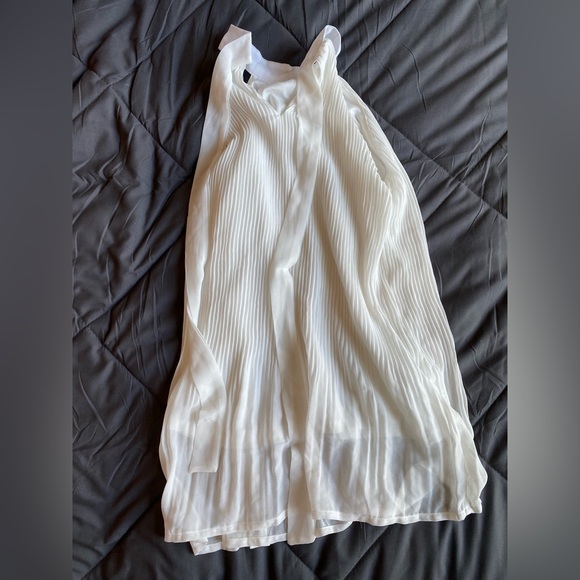 White Women’s Shirt - Picture 2 of 3